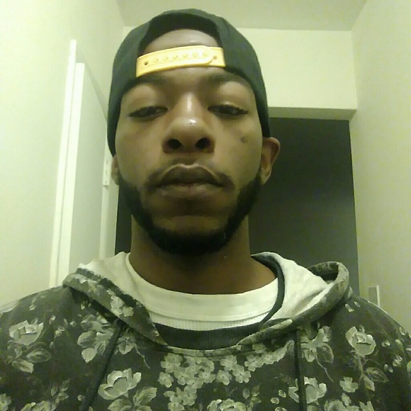 Meet your Posher, Jason - Picture 3 of 3